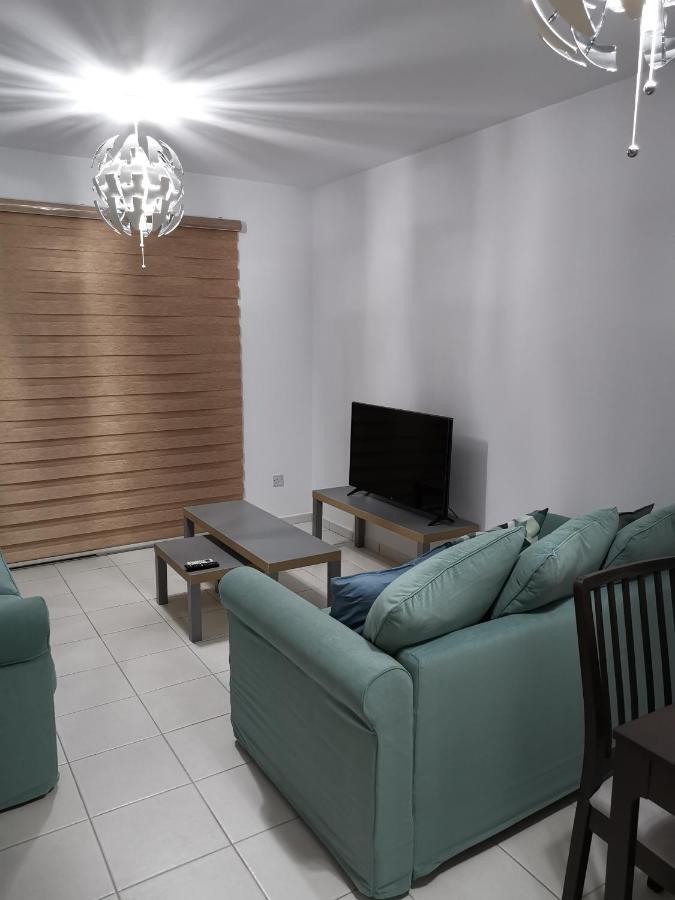 Iris Village, Near Kings Avenue Mall - By Imh Travel & Tours Apartament *